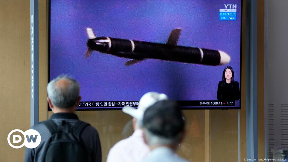 N. Korea Fires 2 Missiles Into Sea Of Japan, Says Seoul – DW – 01/25/2022