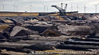 Карьер по добыче бурого угля в земле Северный Рейн - Вестфалия