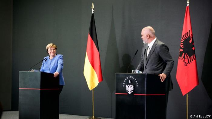 Albanien Bundeskanzlerin Merkel bei ihrem Abschiedsbesuch in Tirana