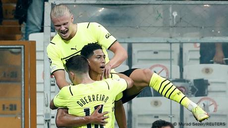 Champions League: Jude Bellingham leads Borussia Dortmund to victory