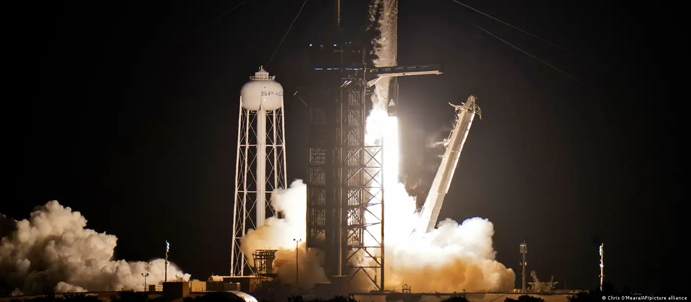 SpaceX blasts off for world's first tourist trip into orbit