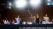 15.09.21 *** US Olympic gymnasts Simone Biles, McKayla Maroney, Maggie Nichols, and Aly Raisman, are sworn in to testify during a Senate Judiciary hearing about the Inspector General's report on the FBI handling of the Larry Nassar investigation of sexual abuse of Olympic gymnasts, on Capitol Hill, September 15, 2021, in Washington, DC. Photo by SAUL LOEB/Pool/ABACAPRESS.COM