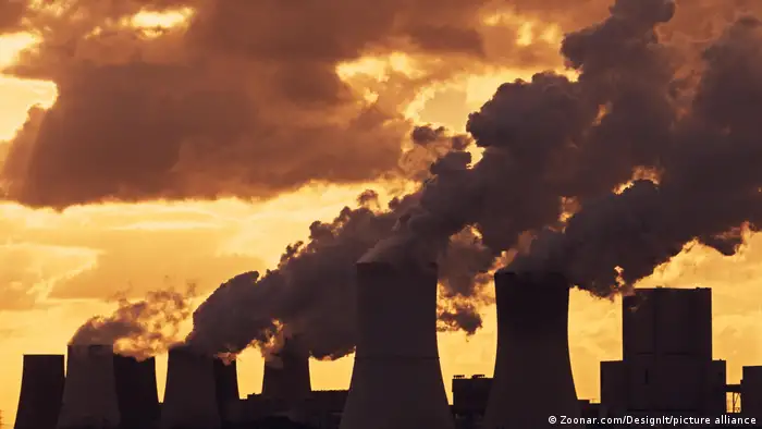 目前全球电力和工业部门化石燃料二氧化碳排放量与 2019 年持平
