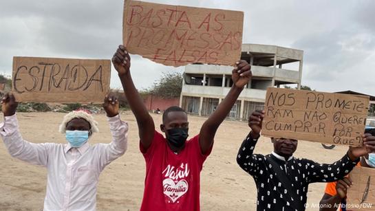 FJU Angola - A pessoa insegura demonstra estar indefesa, tem atitudes de  hesitação, inquietação, medo e inconstância. Naturalmente, todas as pessoas  passam por momentos que se sentem inseguros devido alguma ameaça ou