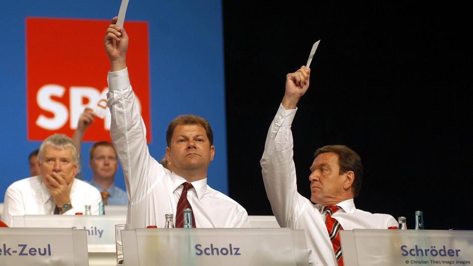 Oto Šili, Olaf Šolc i Gerhard Šreder, na kongresu SPD 01.06.2003.