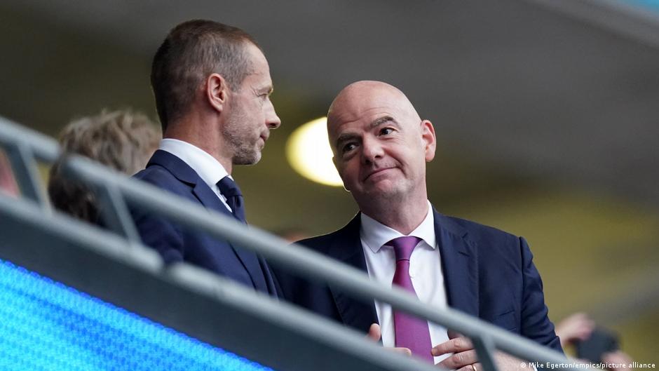 L'UEFA prête à boycotter la FIFA, qui persiste et signe