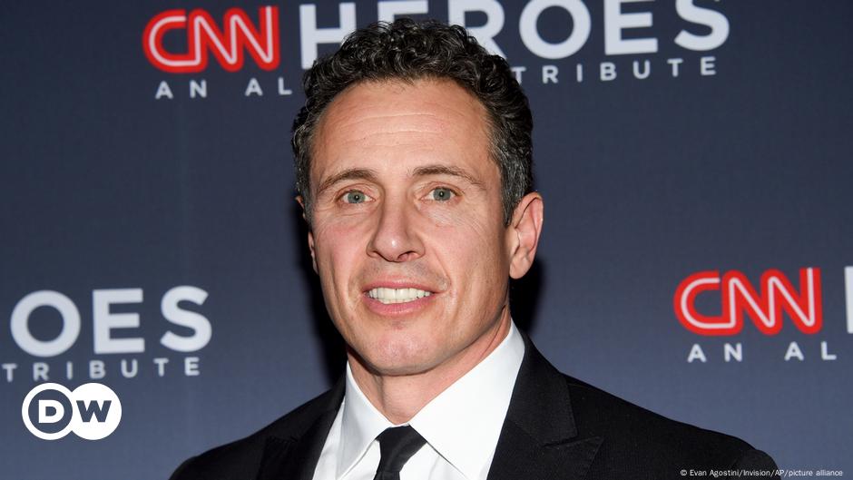 cnn-fires-anchor-chris-cuomo-over-involvement-in-brother-s-defense-dw-04-12-2021