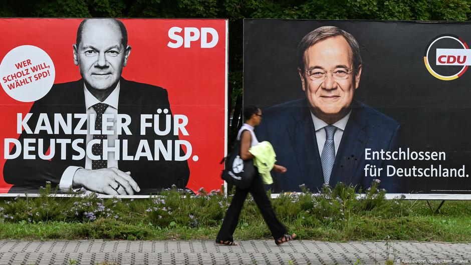 Deutschland I Wahlplakate in Frankfurt am Main