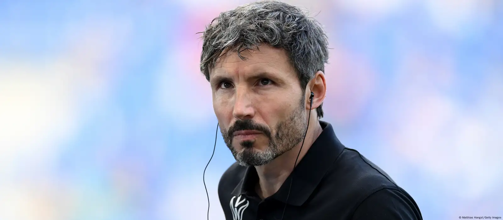 Bundesliga Van Bommel fired by Wolfsburg after 13 games DW