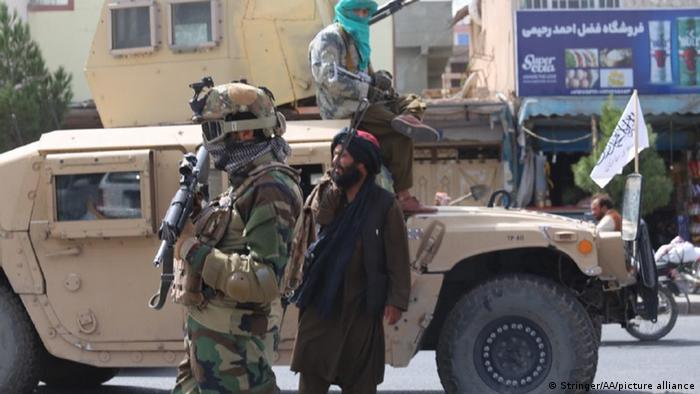 Afghanistan I Taliban I Straßenkontrollen in Herat