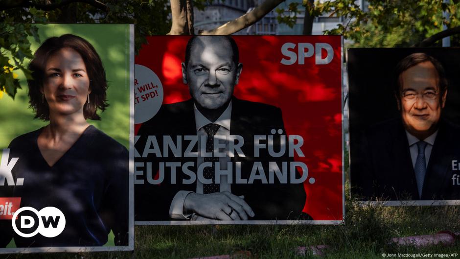 Germany: Survey Shows Favor For Scholz Amid Coalition Talks – DW – 10 ...