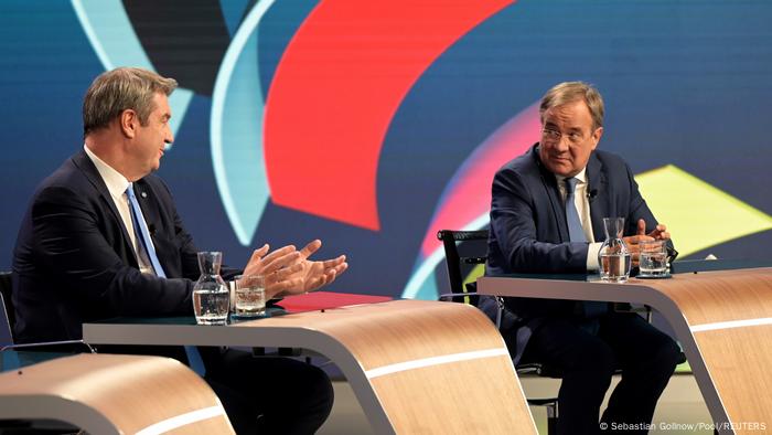 Bundestagswahl 2021 | Spitzenkandidaten bei einer TV Debatte am Wahlabend Bundestagswahl 2021 | Spitzenkandidaten bei einer TV Debatte am Wahlabend