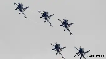 China J-10 Kampfjets der chinesischen Luftwaffe 