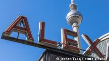 Berlin Alexanderplatz - Eine Zeitreise in Bildern