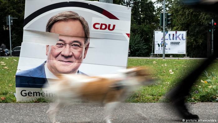 Nach der Bundestagswahl - Wahlplakat vom Armin Laschet