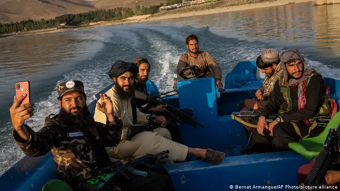 Afghanistan Kabul | Neuer Alltag | Taliban machen Bootstour