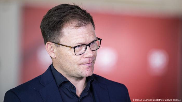 Erste Fraktionssitzung der SPD Erste Fraktionssitzung der SPD