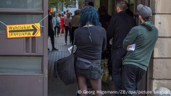 Queue in front of a polling station in Berlin