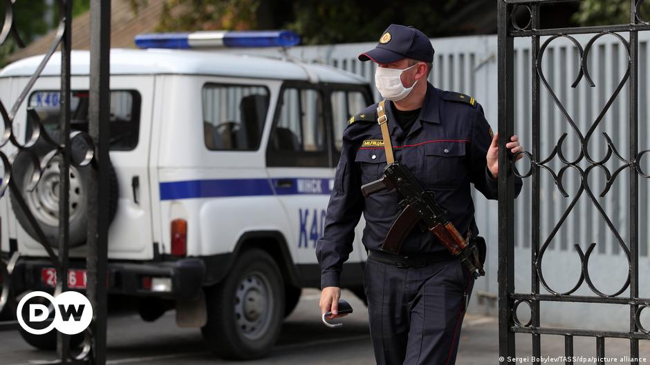 Massenfestnahmen nach Razzia in Minsk