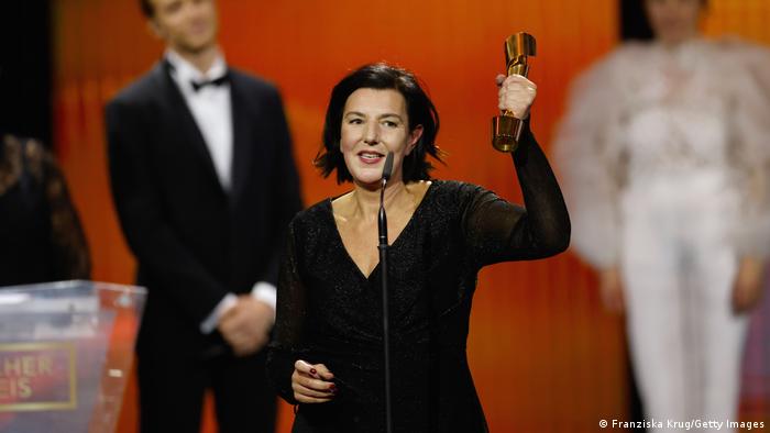 German Film Awards I M Your Man Wins Golden Lola News Dw 01 10 2021