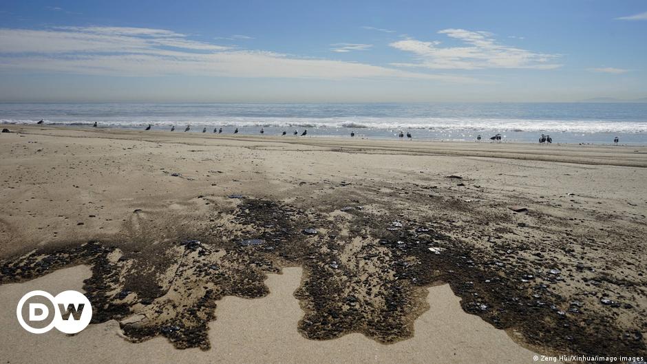 Pipeline-Leck: Ein Ölteppich bedroht Kaliforniens Küste