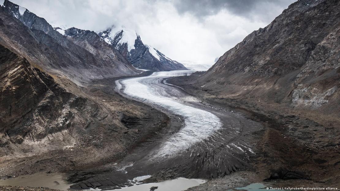 A wide view of the glacial moraine that feeds into the Stod River, one of the tributaries of the Zanskar River