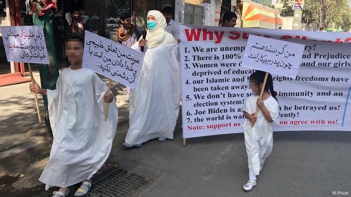 Afghanistan Demonstration gegen Armut und die Einschränkung der Rechte von Frauen in Kabul Afghanistan Demonstration gegen Armut und die Einschränkung der Rechte von Frauen in Kabul