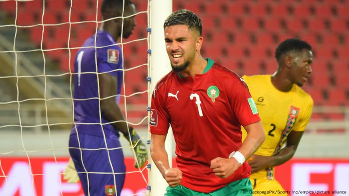 اللاعب المغربي عمران لوزا