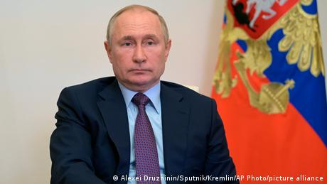 Путин отказва да говори за политическото си бъдеще не казва