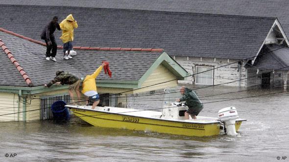 Algunos barrios de Nueva Orleans quedaron completamente abandonados tras las devastadoras inundaciones provocadas por el huracán Katrina. 