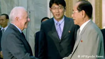 Nordkorea USA Jimmy Carter bei Kim Yong Nam in Pyongyang