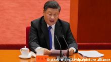 Xi Jinping, Präsident von China, hält eine Rede bei einer Veranstaltung zum 110. Jahrestag der Xinhai-Revolution in der Großen Halle des Volkes in Peking. +++ dpa-Bildfunk +++