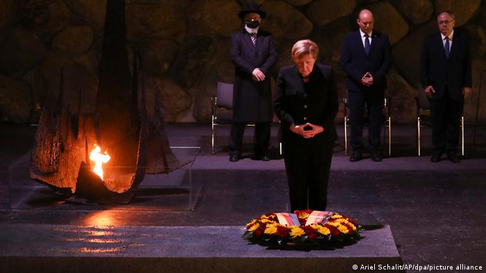 Merkel würdigte die Opfer in der Holocaust-Gedenkhalle Yad Vashem.