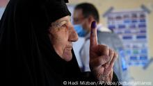  إشارة واضحة- الانتخابات العراقية تشهد إقبالا ضعيفا للغاية