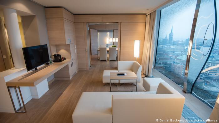 A room in the Westin Hamburg with a view over the city.