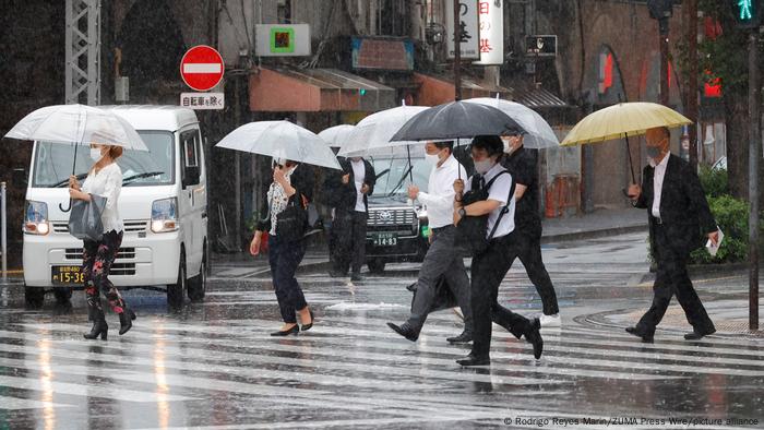 La vida cotidiana vuelve a la normalidad en las calles de Tokio. (01.10.2022)