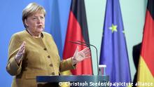 Bundeskanzlerin Angela Merkel (CDU) informiert im Bundeskanzleramt über den virtuellen G20-Sondergipfel zur Krise in Afghanistan. Thema sind die Hilfsbemühungen für die Zivilbevölkerung nach der Machtübernahme der Taliban.