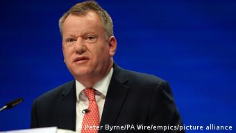 Φροστ, παραίτηση, Τζόνσον, πανδημία, Φροστ, παραίτηση, Τζόνσον, πανδημία,