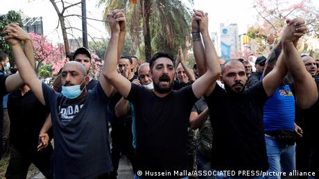 Поне шестима са загиналите при последните сблъсъци между християни и