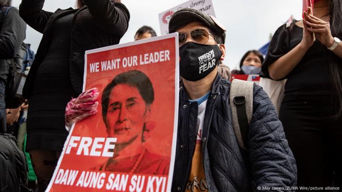 Myanmar | Frühlingsrevolution in Myanmar | Protester