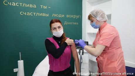 Coronavirus vaccine: Why are so many Russians skeptical of the COVID shot?