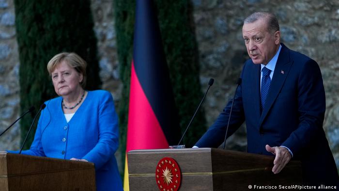 Almanya'nın eski başbakanı Merkel, görev süresi boyunca birçok kez Türkiye'yi ziyaret etmişti.