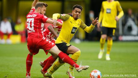 Borussia Dortmund: Reus, Haaland score but Malen must wait