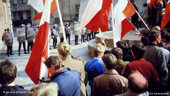 Απαγορευμένη συγκέντρωση του συνδικάτου Αλληλεγγύη το 1982