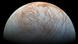 Europa es conocida como la "luna helada", y hasta ahora se había pensado que la presencia de hielo equivaldría a la de oxígeno en grandes cantidades Europa es conocida como la "luna helada", y hasta ahora se había pensado que la presencia de hielo equivaldría a la de oxígeno en grandes cantidades