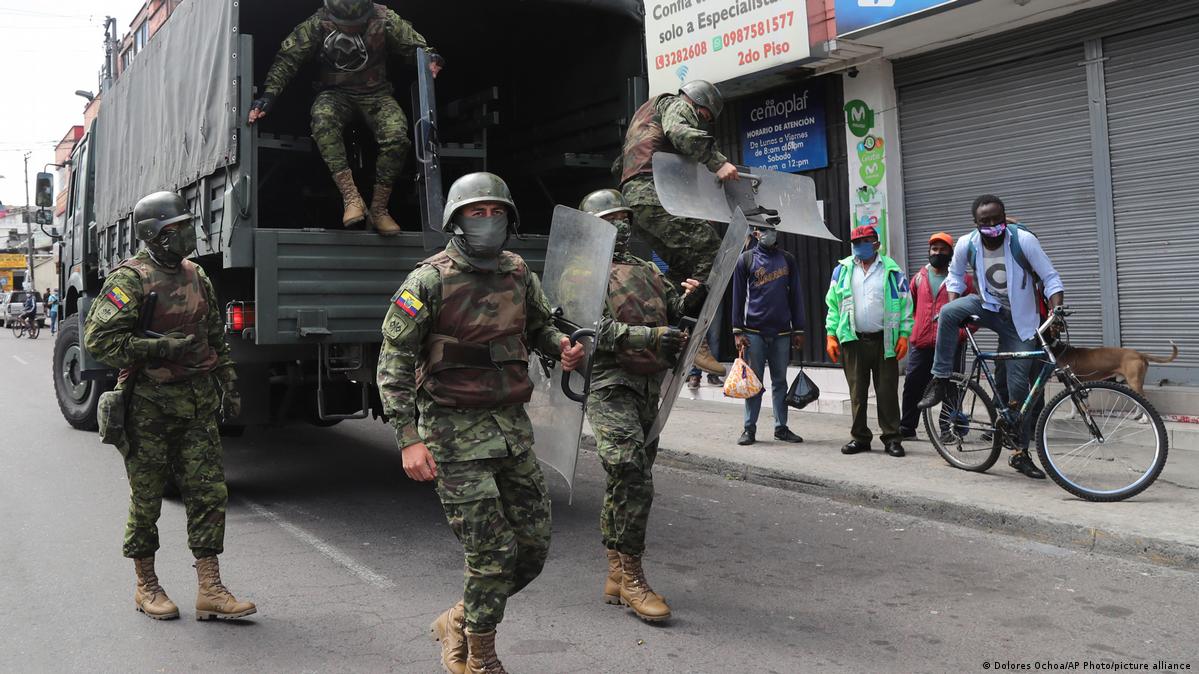 Ecuador declares state of emergency over crime wave DW 10/19/2021