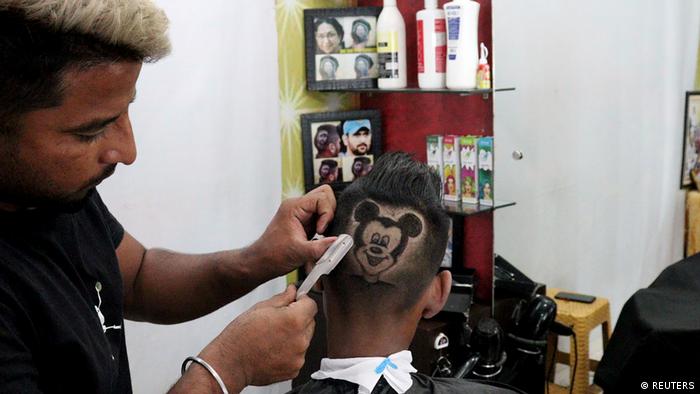 Indien Barbier-Brüder Rajwinder Singh Sidhu und Gurwinder Singh Sidhu
