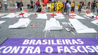 Spanien Barcelona | Proteste gegen Präsident Bolsonaro Brasilien