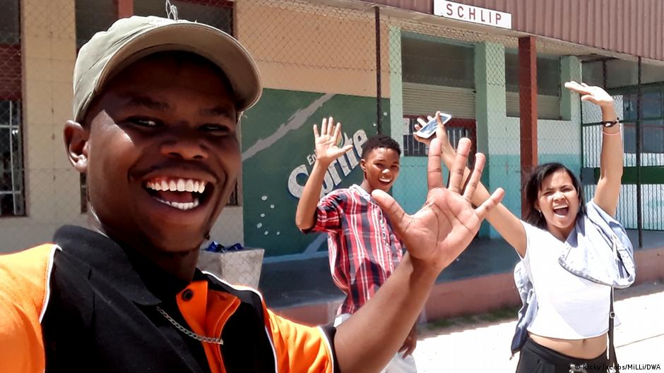 Innovative Ways to conduct MIL Training Sessions during the Pandemic in urban & rural Settings in Africa | MIL Dossier | DW - Vimarsana News