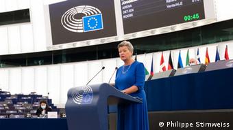 Ylva Johansson, comisaria europea, hablando sobre Haití en el Parlamento Europeo